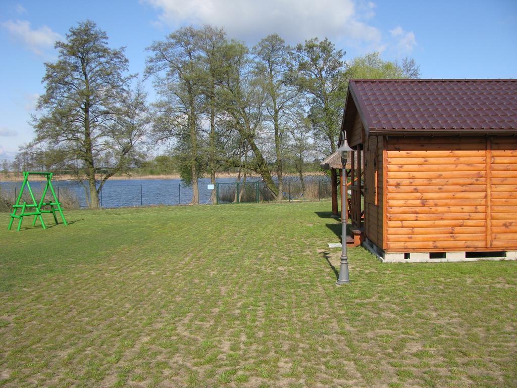 Domki Letniskowe Arkon Strykowo Bagian luar foto